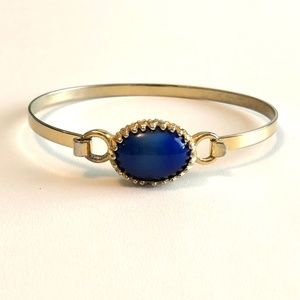 Vintage Avon “Oval Classic” Bangle